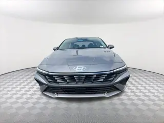 Hyundai ELANTRA 2025 Limited 4dr Sedan