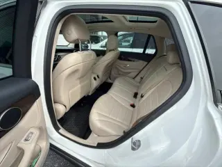 Mercedes-Benz GLC 2019 GLC 300 4dr SUV