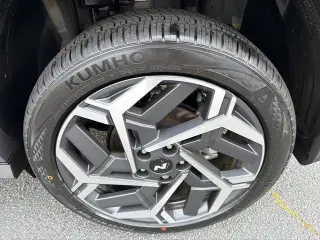 Hyundai KONA 2024 AWD N Line 4dr Crossover
