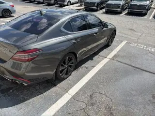 Genesis G70 2023 2.0T 4dr Sedan