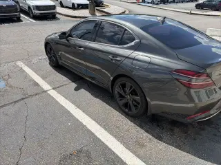 Genesis G70 2023 2.0T 4dr Sedan