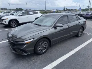 Hyundai ELANTRA 2024 SEL 4dr Sedan