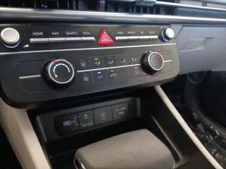 Hyundai TUCSON 2025 SE 4dr SUV