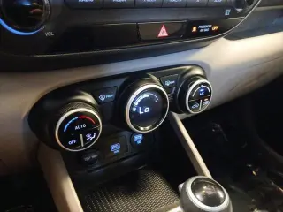 Hyundai VENUE 2021 SEL 4dr Crossover