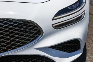 Genesis G70 2022 2.0T 4dr Sedan