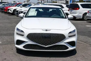 Genesis G70 2022 2.0T 4dr Sedan