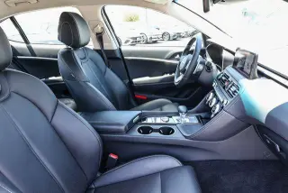 Genesis G70 2022 2.0T 4dr Sedan