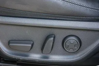 Genesis G70 2022 2.0T 4dr Sedan
