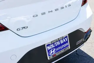 Genesis G70 2022 2.0T 4dr Sedan