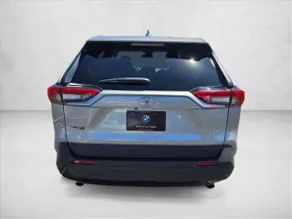 Toyota RAV4 2024 LE 4dr SUV