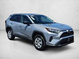 Toyota RAV4 2024 LE 4dr SUV