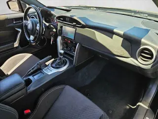 Toyota 86 2017 2dr Coupe 6A
