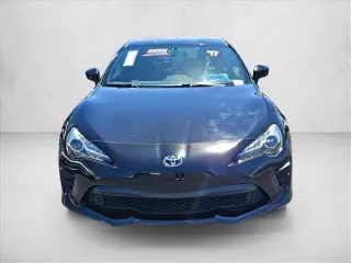 Toyota 86 2017 2dr Coupe 6A
