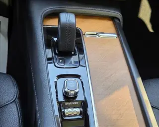 Volvo XC90 Recharge 2021 eAWD T8 Inscription Expression 7-Passenger 4dr SUV
