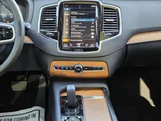 Volvo XC90 Recharge 2021 eAWD T8 Inscription Expression 7-Passenger 4dr SUV
