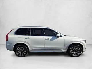 Volvo XC90 Recharge 2021 eAWD T8 Inscription Expression 7-Passenger 4dr SUV