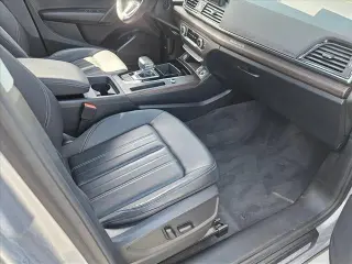 Audi Q5 2023 AWD quattro Premium 40 TFSI 4dr SUV