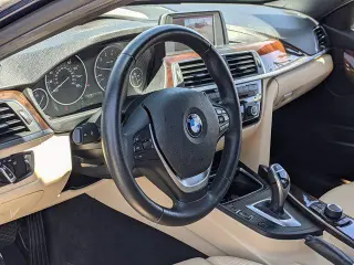 BMW 3 Series 2018 330i 4dr Sedan