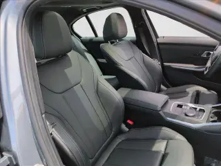 BMW 3 Series 2025 AWD 330i xDrive 4dr Sedan