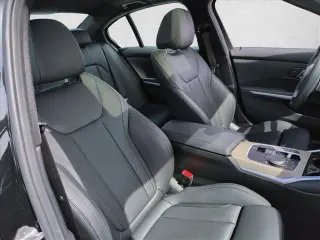 BMW 3 Series 2025 AWD 330i xDrive 4dr Sedan