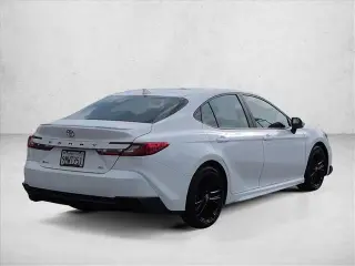 Toyota Camry 2025 SE 4dr Sedan