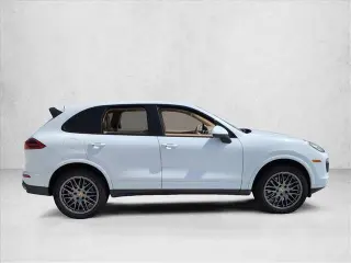 Porsche Cayenne 2017 AWD Platinum Edition 4dr SUV