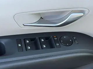 Hyundai TUCSON 2025 SE 4dr SUV