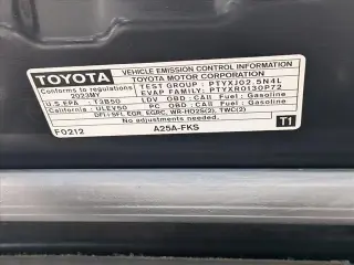 Toyota Camry 2023 AWD SE 4dr Sedan