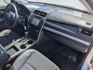 Toyota Camry 2016 SE 4dr Sedan