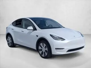 Tesla Model Y 2022 AWD Long Range 4dr Crossover