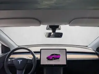 Tesla Model Y 2022 AWD Long Range 4dr Crossover