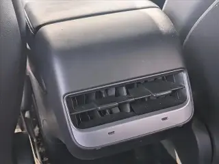 Tesla Model Y 2022 AWD Long Range 4dr Crossover
