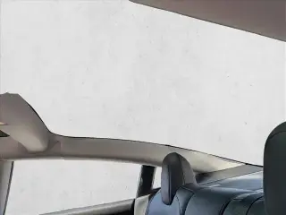 Tesla Model 3 2022 4dr Sedan