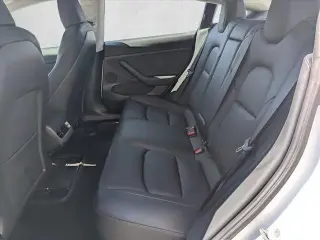 Tesla Model 3 2022 4dr Sedan