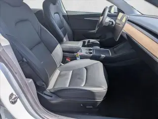 Tesla Model 3 2022 4dr Sedan