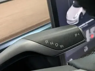 Tesla Model 3 2022 4dr Sedan