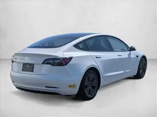 Tesla Model 3 2022 4dr Sedan
