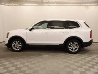 Kia Telluride 2022 LX 4dr SUV