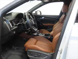 Audi Q5 2023 AWD quattro S line Premium Plus 45 TFSI 4dr SUV