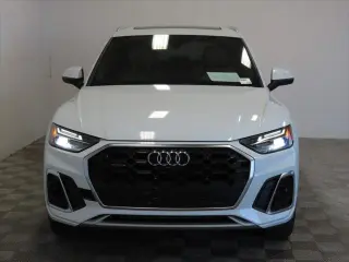 Audi Q5 2023 AWD quattro S line Premium Plus 45 TFSI 4dr SUV