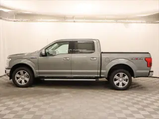 Ford F-150 2020 4x4 Lariat 4dr SuperCrew 5.5 ft. SB