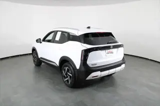 Nissan Kicks 2026 SV 4dr Crossover