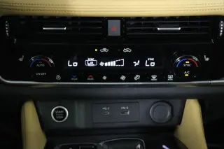 Nissan Rogue 2023 AWD Platinum 4dr Crossover