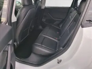Tesla Model Y 2022 AWD Long Range 4dr Crossover