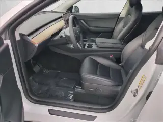 Tesla Model Y 2022 AWD Long Range 4dr Crossover