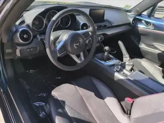 Mazda MX-5 Miata RF 2019 Grand Touring 2dr Convertible 6M