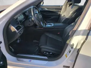 BMW 7 Series 2019 740i 4dr Sedan