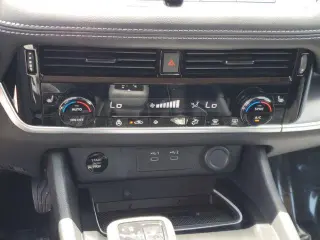 Nissan Rogue 2026 SL 4dr Crossover