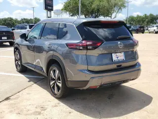 Nissan Rogue 2026 SL 4dr Crossover