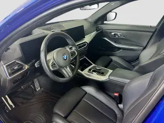 BMW 3 Series 2023 AWD 330i xDrive 4dr Sedan